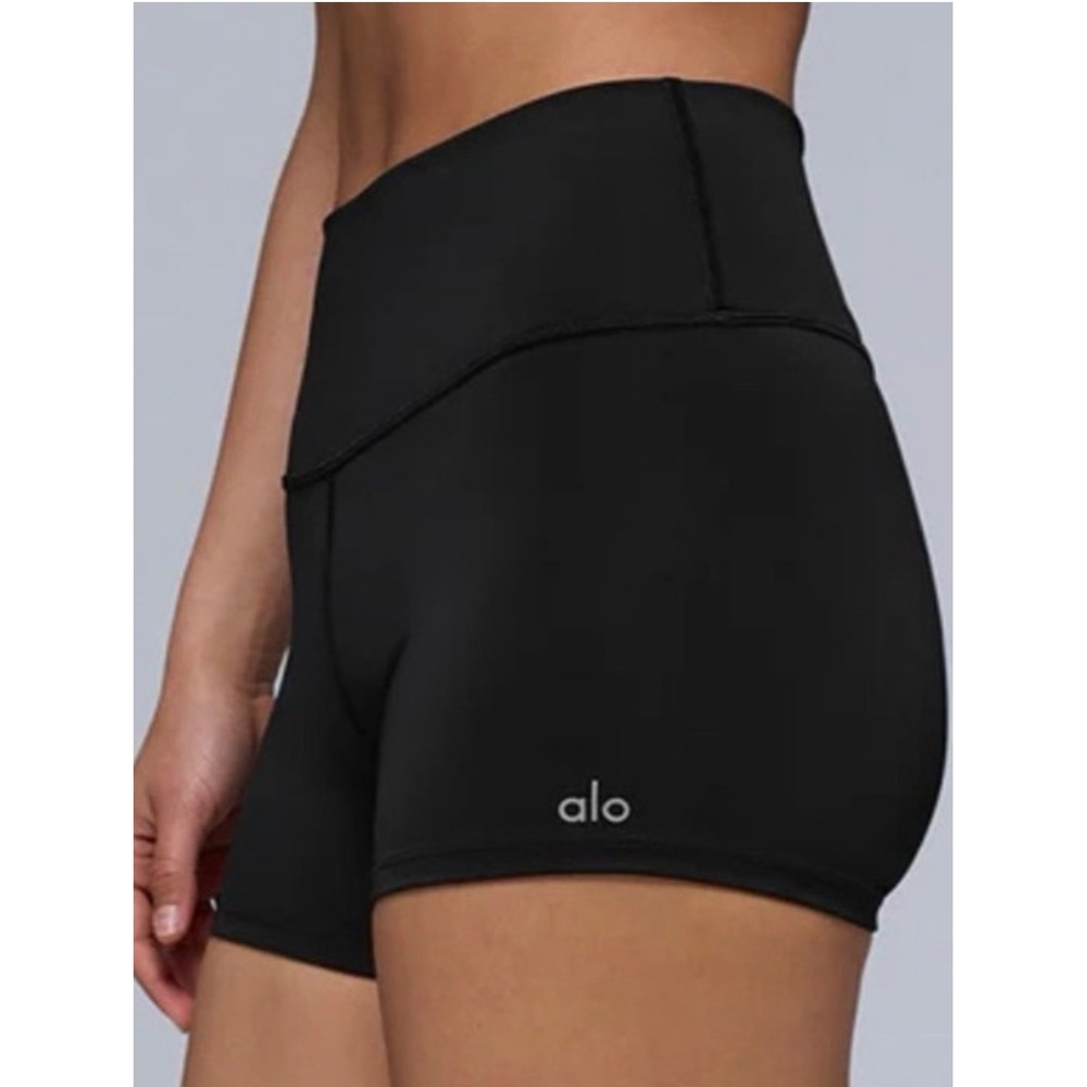 ALO Yoga 3" High Waist Airlift Short Black Size XS